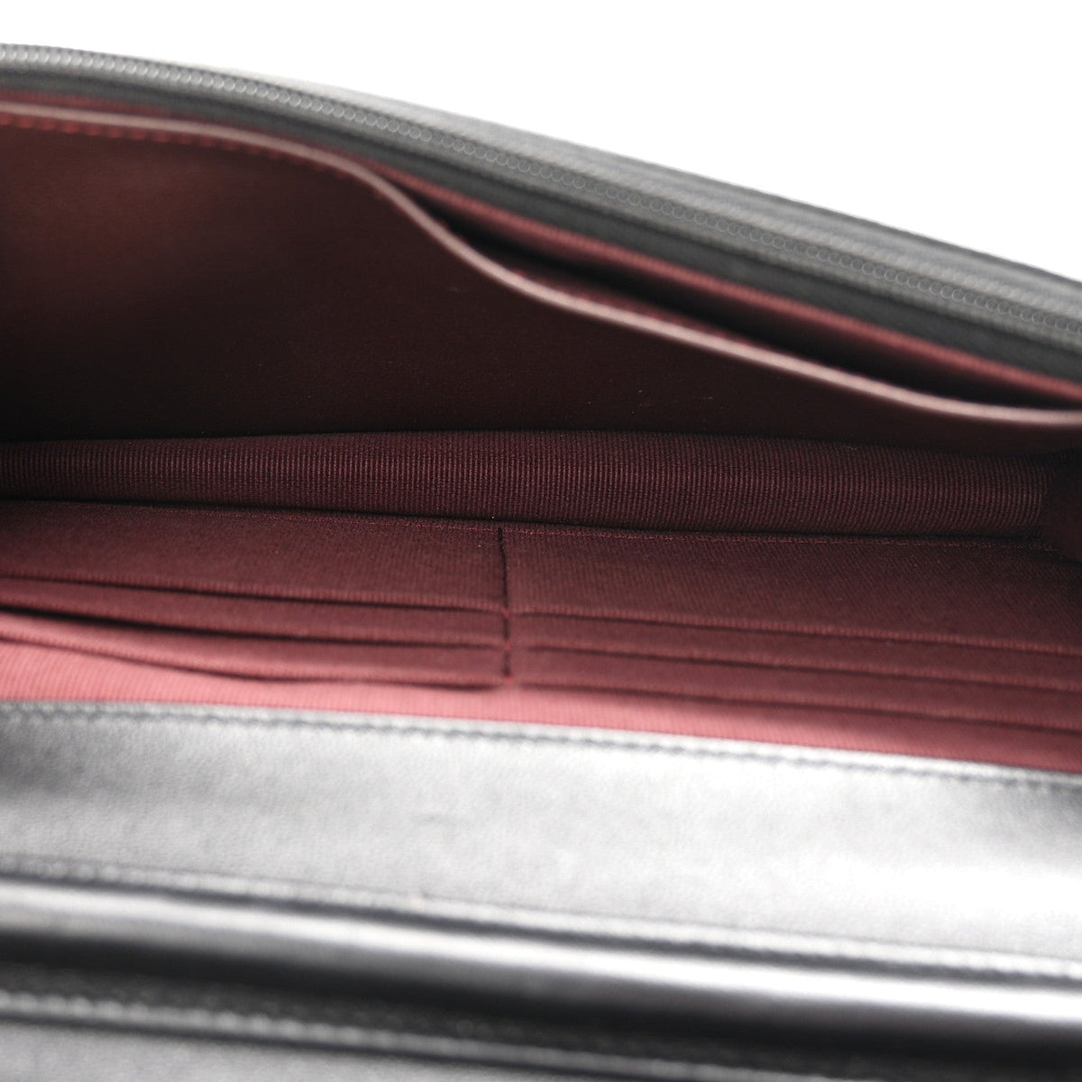 Lambskin Quilted CC Turnlock Wallet On Chain WOC Black wholesalehk.shop