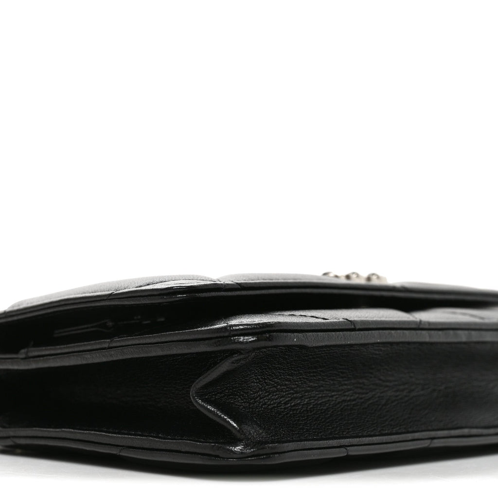 Lambskin Quilted Chanel 19 Wallet On Chain WOC Black wholesalehk.shop