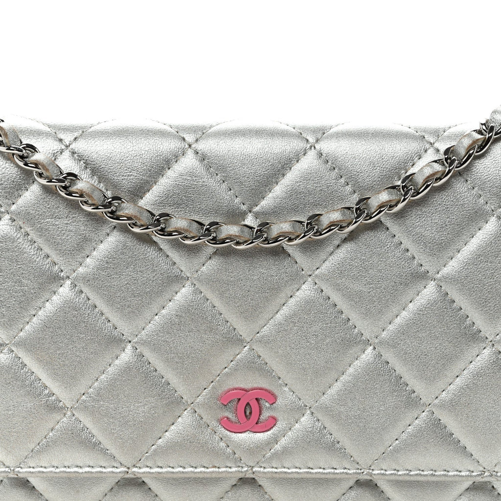 Metallic Lambskin Quilted Wallet On Chain WOC Silver wholesalehk.shop