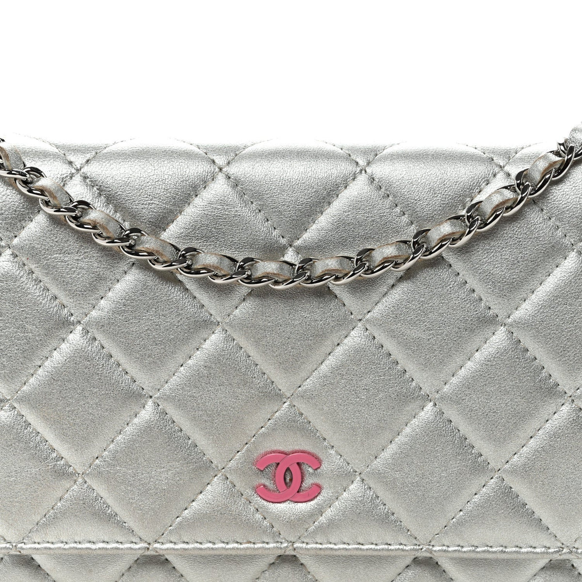 Metallic Lambskin Quilted Wallet On Chain WOC Silver wholesalehk.shop