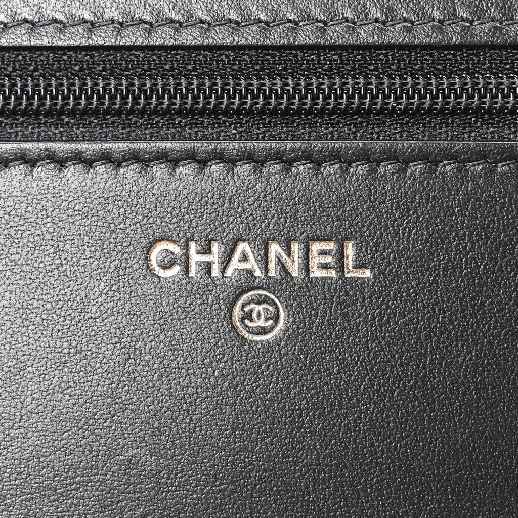 Calfskin Quilted Maxi Pearl Wallet On Chain WOC Black wholesalehk.shop