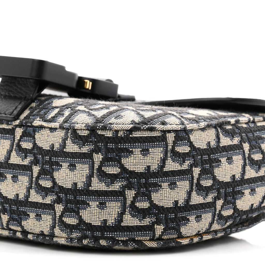 Grained Calfskin Oblique Mini Saddle Messenger Bag With Flap Beige Black wholesalehk.shop