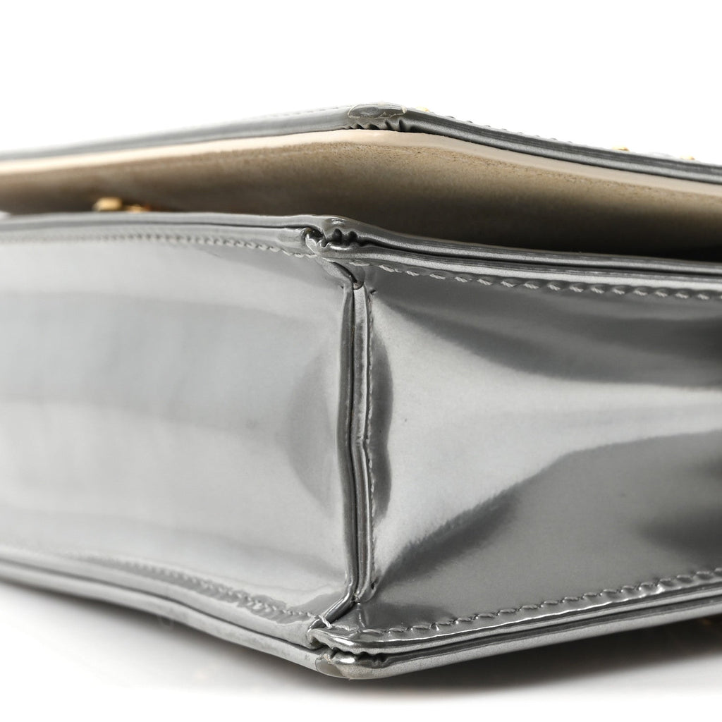 Metallic Patent Studded Diorama Top Handle Wallet on Chain Pouch Silver ¡§ Direct shipment via from wholesalehk.shop