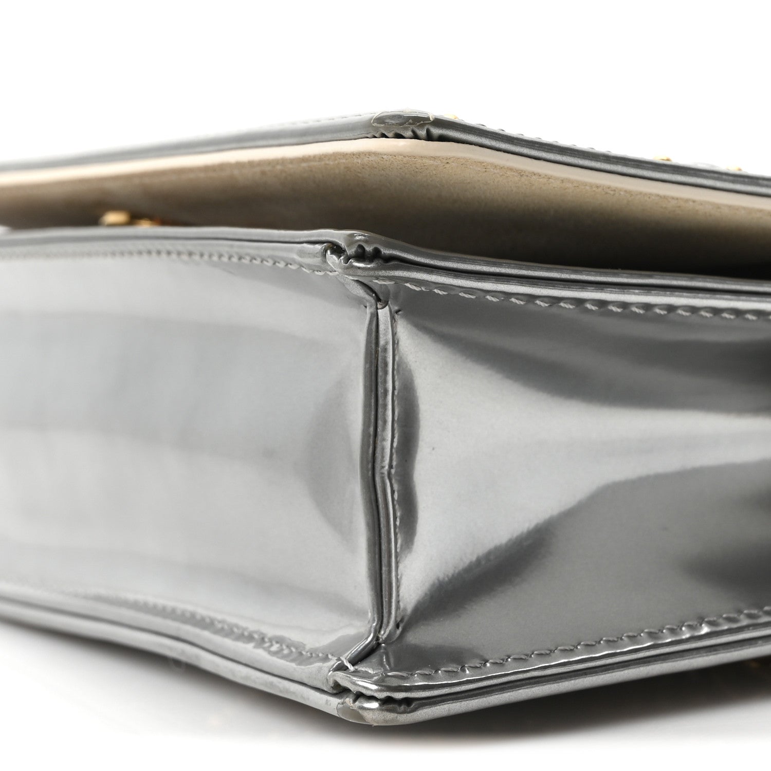 Metallic Patent Studded Diorama Top Handle Wallet on Chain Pouch Silver ¡§ Direct shipment via from wholesalehk.shop