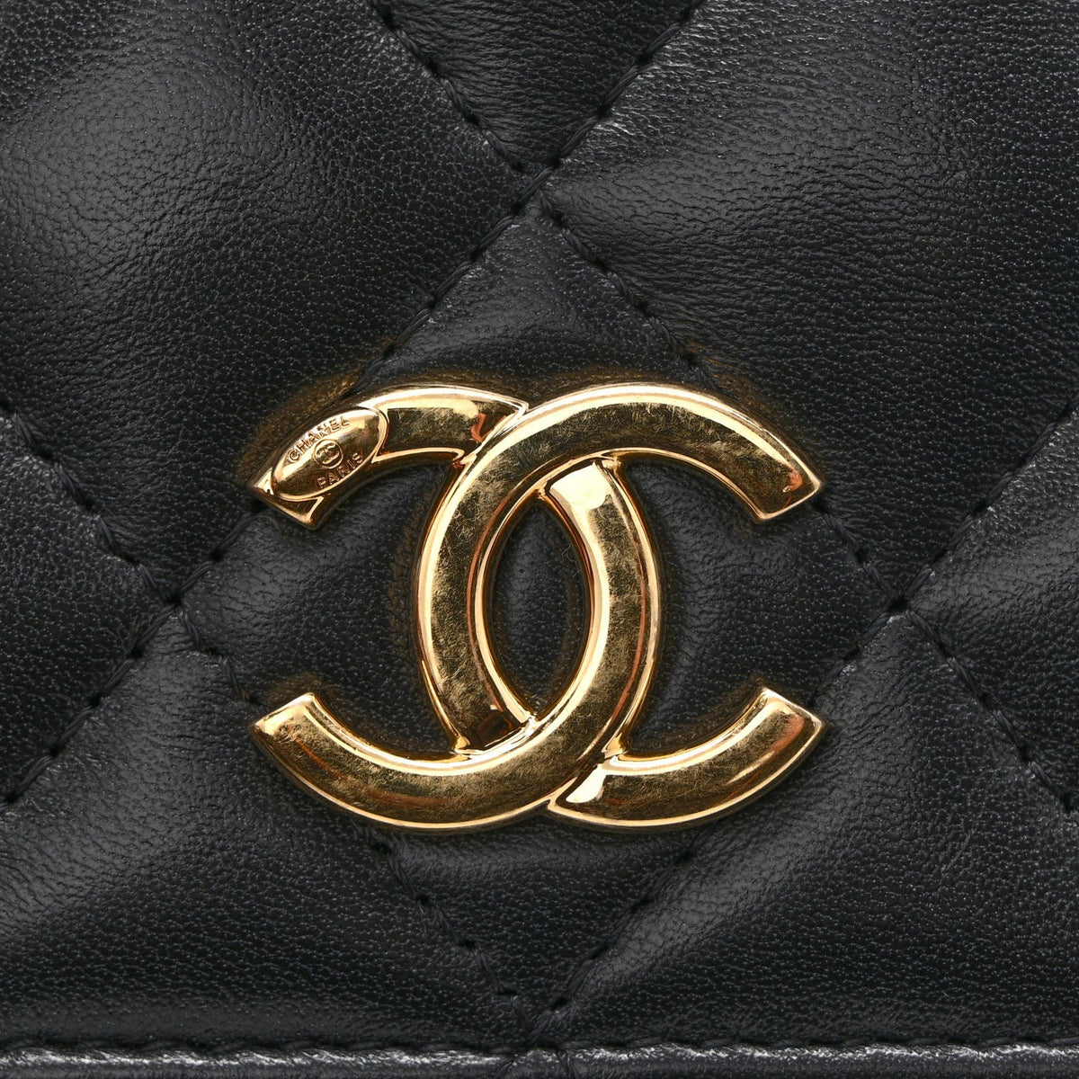 Lambskin Resin Quilted Mini Wallet On Chain WOC Black wholesalehk.shop