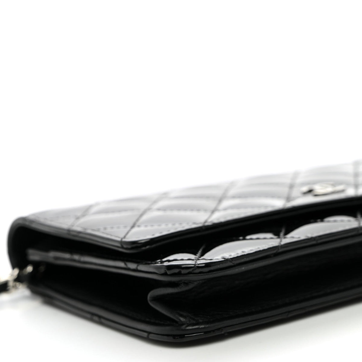 Patent Quilted Wallet On Chain WOC Black wholesalehk.shop