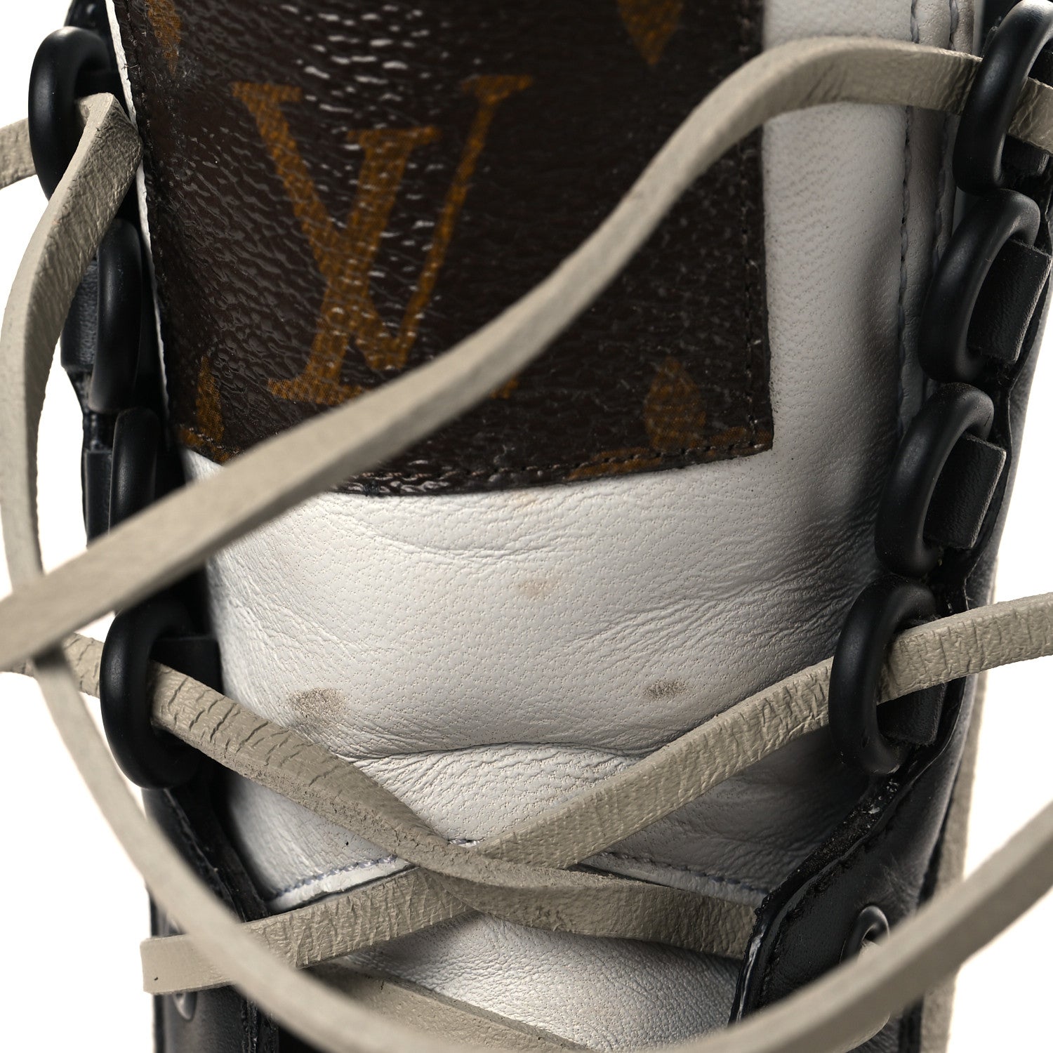 Suede Calfskin Monogram Laureate Platform Desert Boots 37 Grey £¨ Direct shipment via from wholesalehk.shop