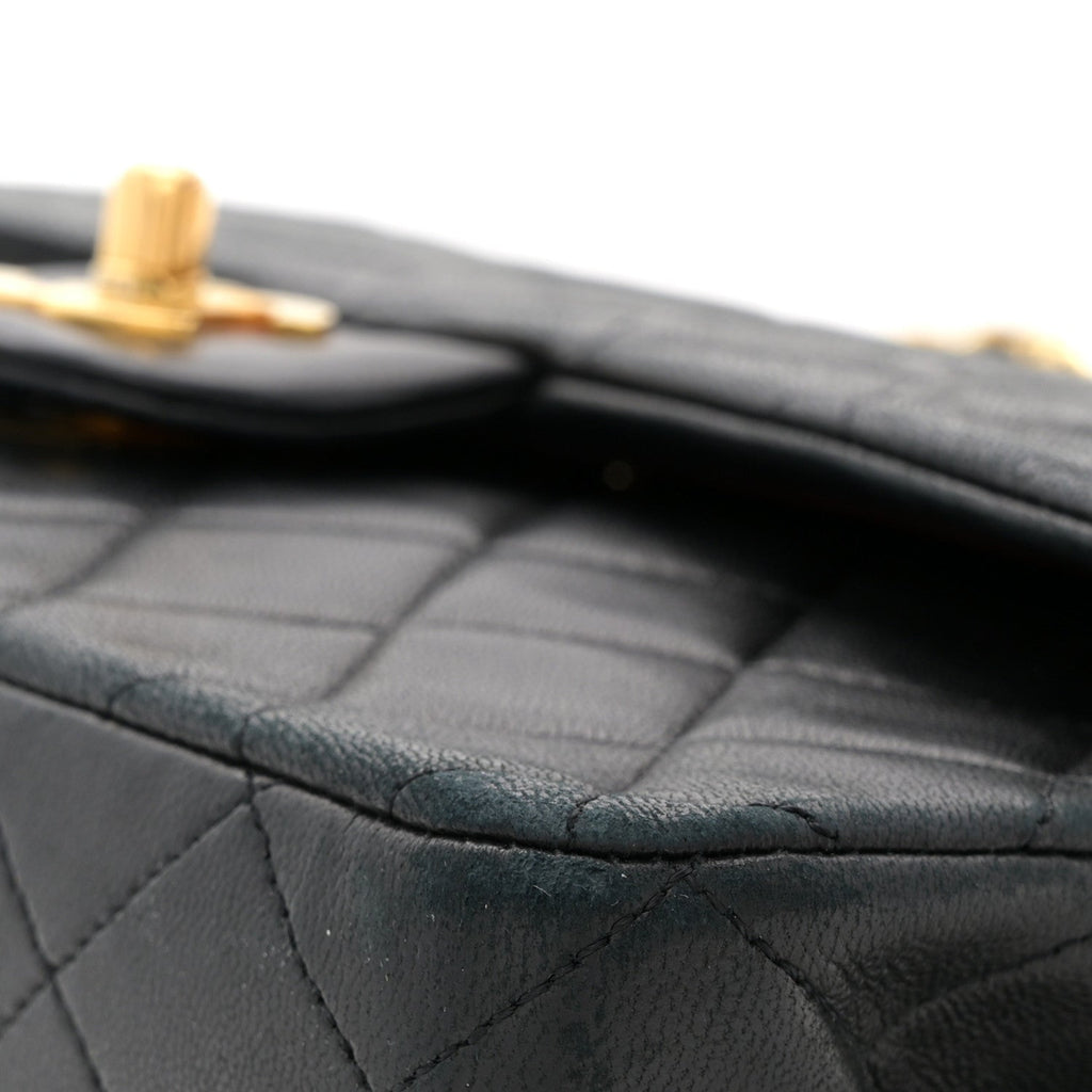 Lambskin Quilted Medium Double Flap Black wholesalehk.shop