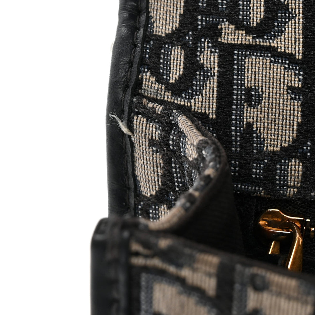 Oblique 30 Montaigne Flap Bag Blue wholesalehk.shop