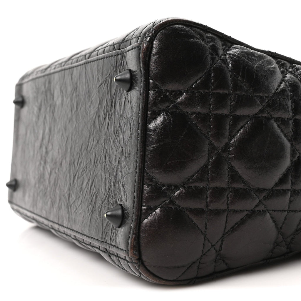 Crinkled Calfskin Cannage Medium Lady Dior Black wholesalehk.shop