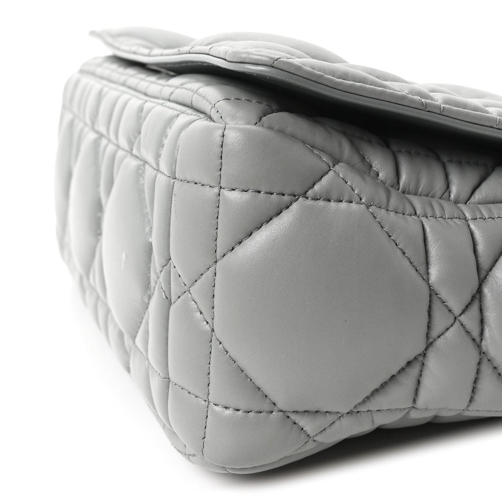 Calfskin Macrocannage Medium Caro Bag Iron Grey wholesalehk.shop