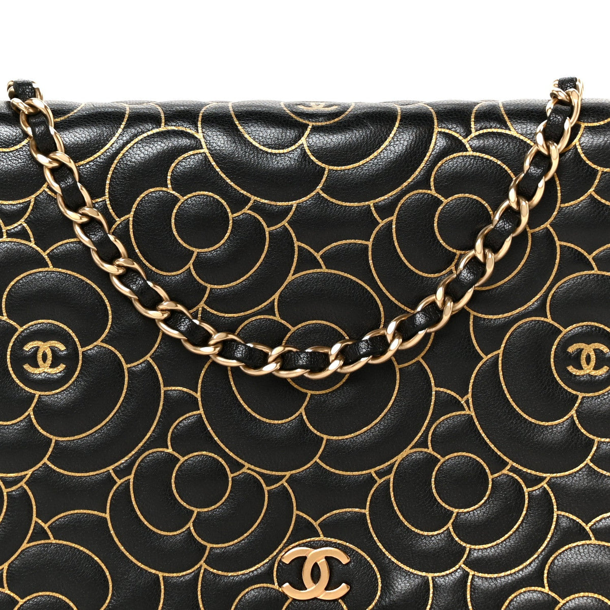 Lambskin Camellia Embossed Wallet On Chain WOC Black Gold wholesalehk.shop
