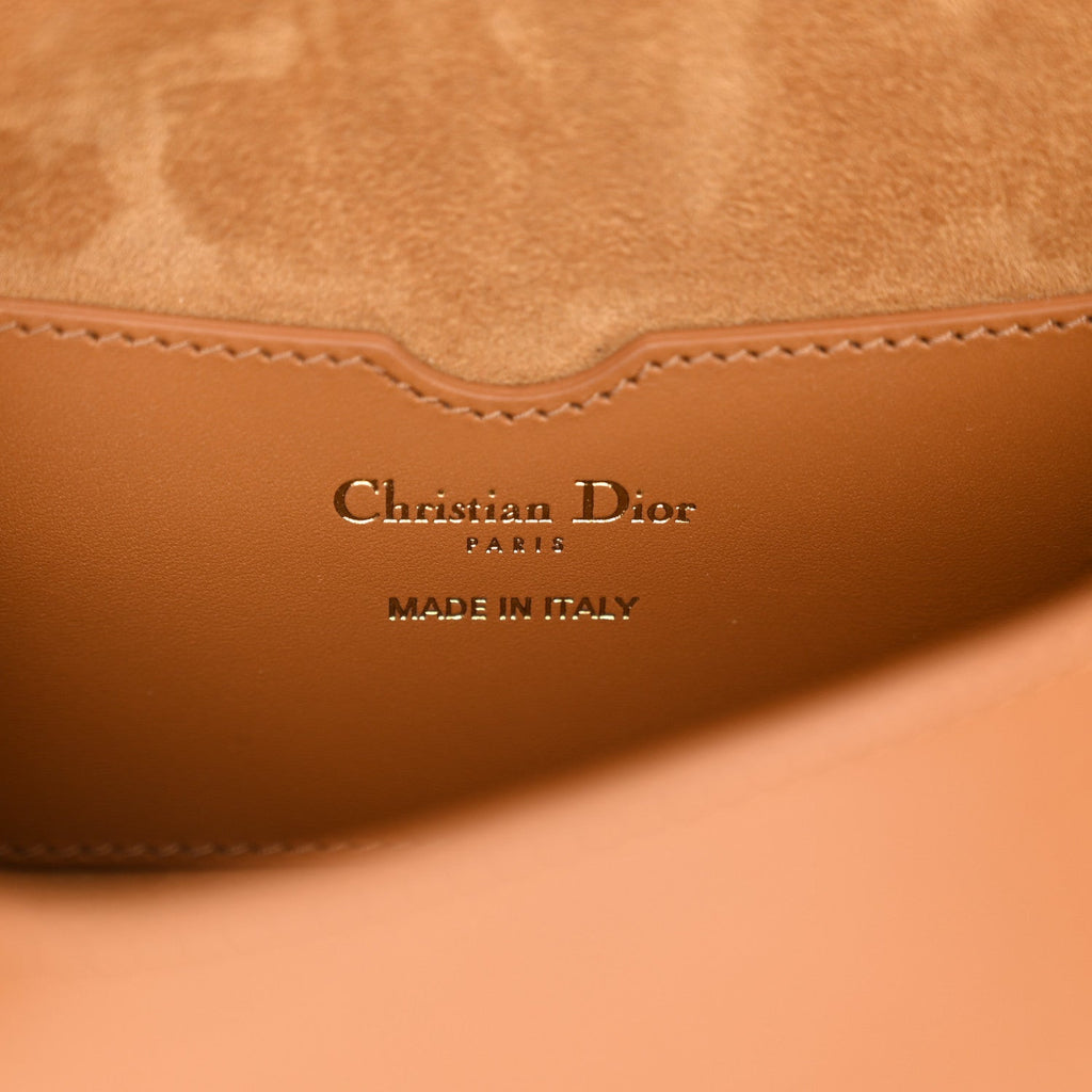 Box Calfskin Medium Bobby Flap Camel wholesalehk.shop