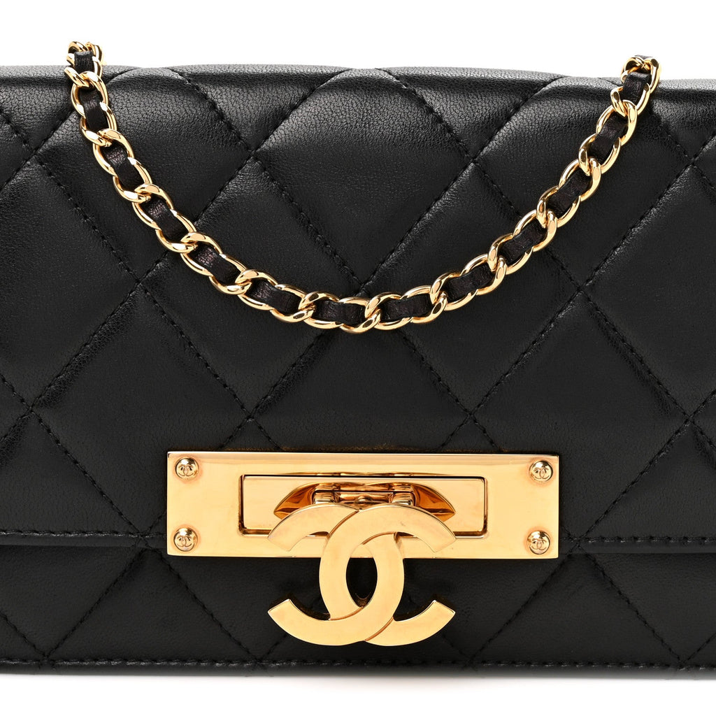 Lambskin Quilted Golden Class Wallet on Chain WOC Black wholesalehk.shop