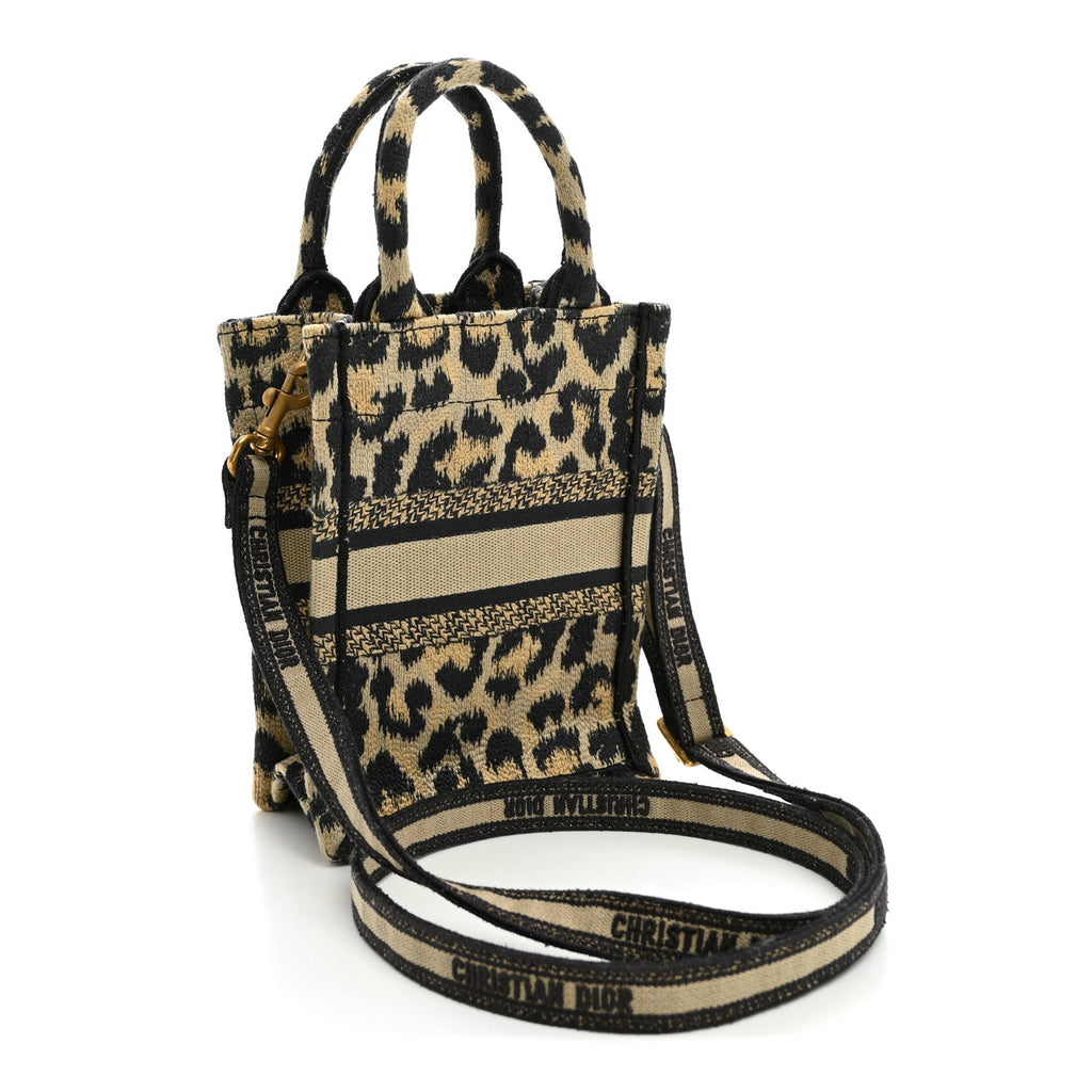 Canvas Mizza Embroidered Mini Book Tote Phone Bag Beige £¨ Direct shipment via from wholesalehk.shop