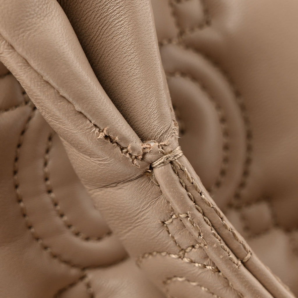 Calfskin GG Matelasse Large Tote  Beige wholesalehk.shop