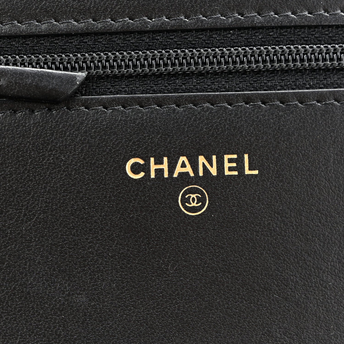 Caviar Quilted Chain Around Boy Wallet On Chain WOC Black wholesalehk.shop