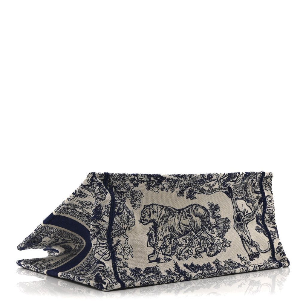 Canvas Embroidered Medium Dioriviera Toile De Jouy Book Tote Blue £¨ Direct shipment via from wholesalehk.shop