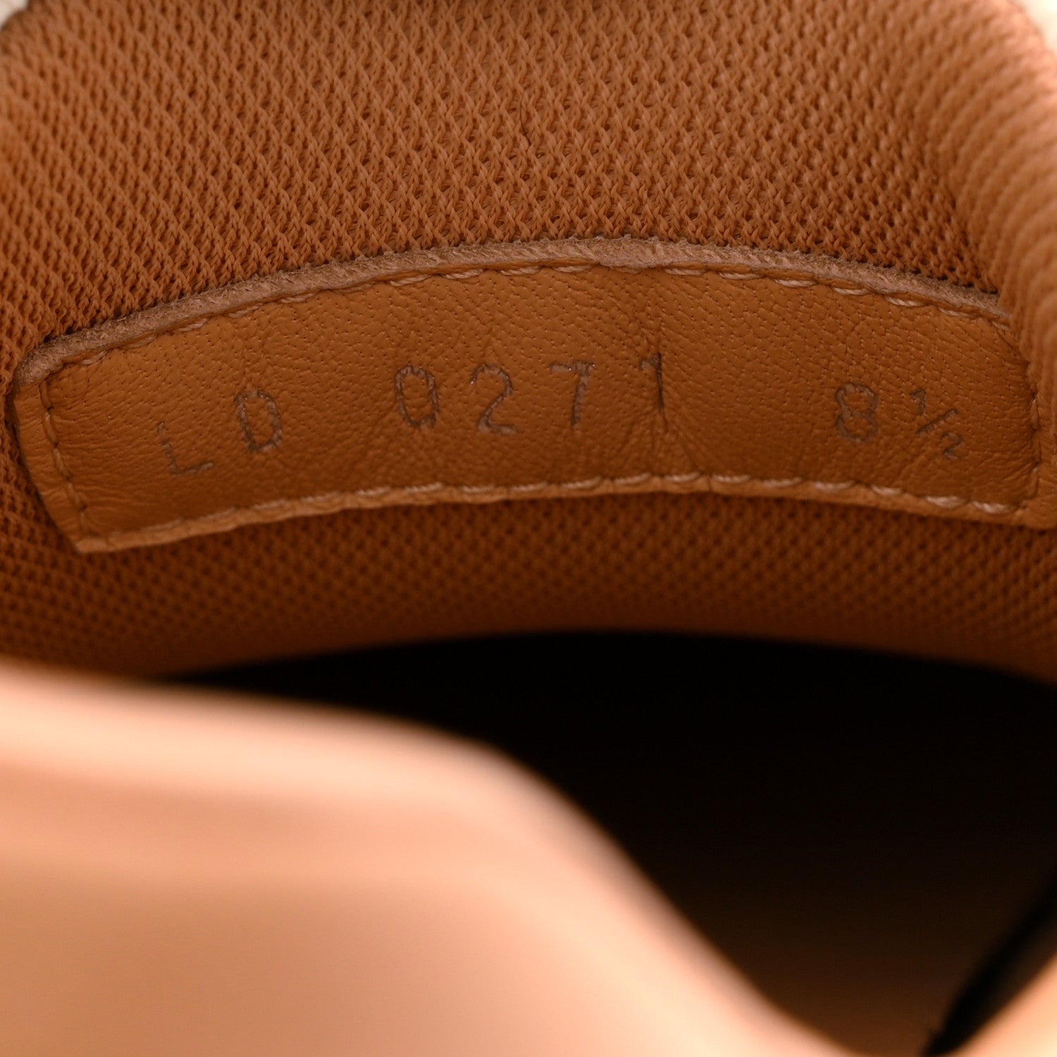 Grained Calfskin Embossed Monogram Mens Beverly Hills Sneakers 8.5 White £¨ Direct shipment via from wholesalehk.shop