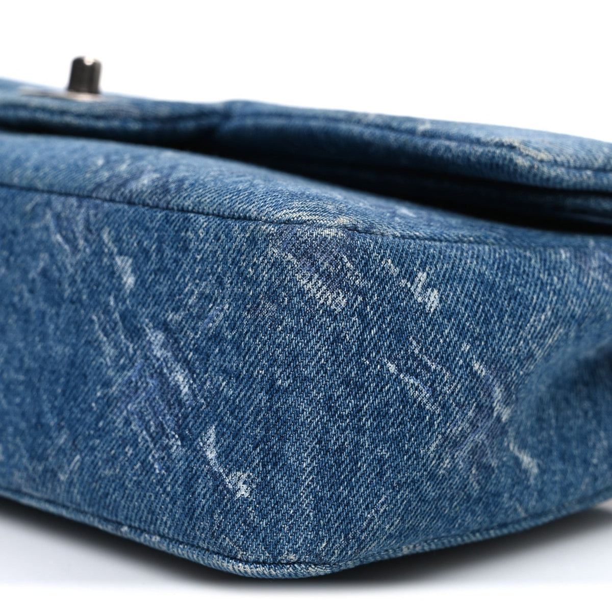 Denim Bleached Chain Medium Double Flap Blue wholesalehk.shop