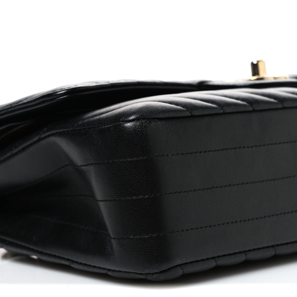 Lambskin Chevron Quilted Medium Double Flap Black wholesalehk.shop