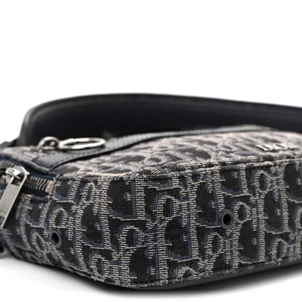 HOMME Oblique Jacquard Safari Messenger Navy Blue wholesalehk.shop