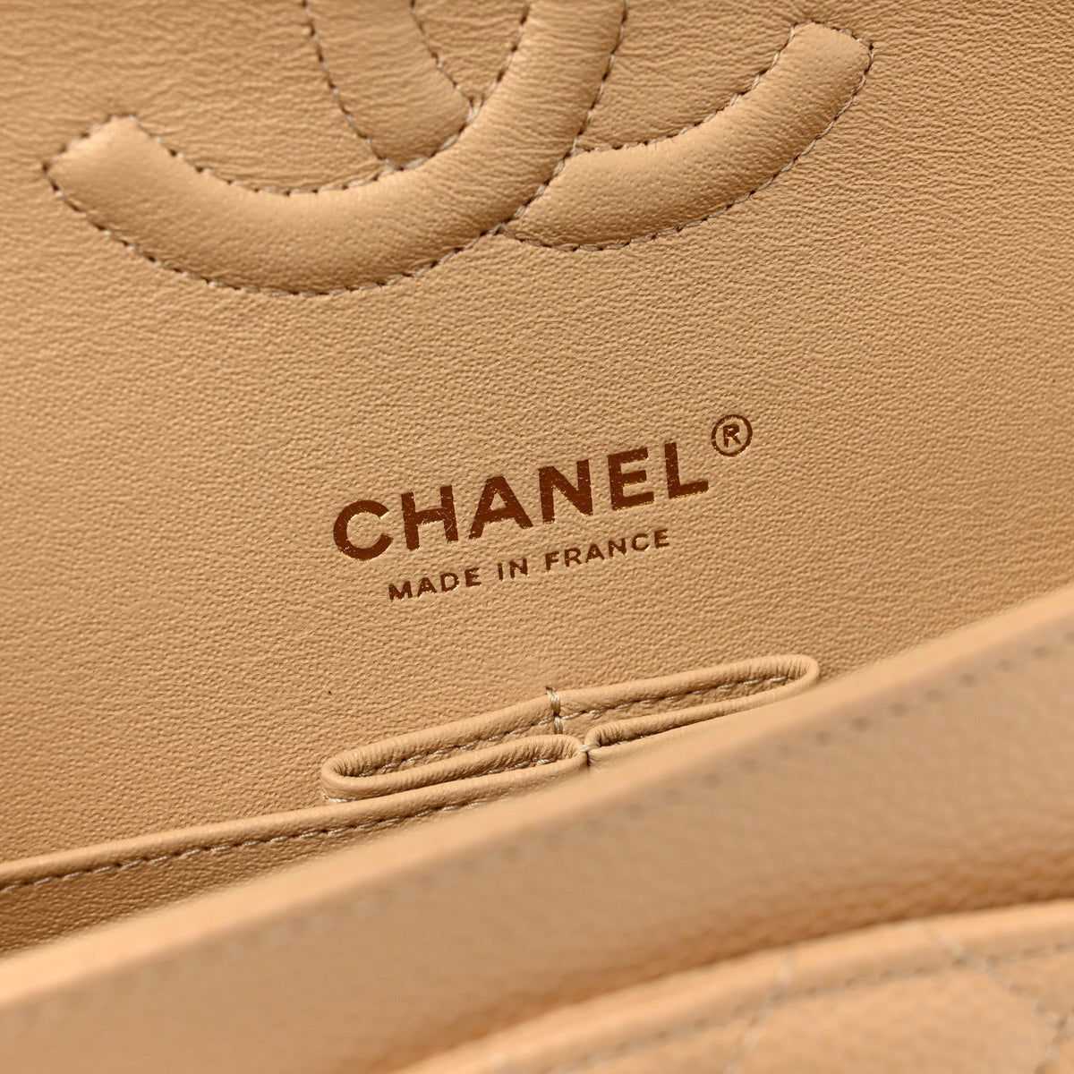 Caviar Quilted Medium Double Flap Beige wholesalehk.shop