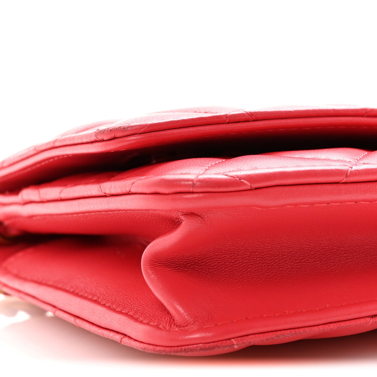 Lambskin Quilted CC Pearl Crush Wallet on Chain WOC Red wholesalehk.shop