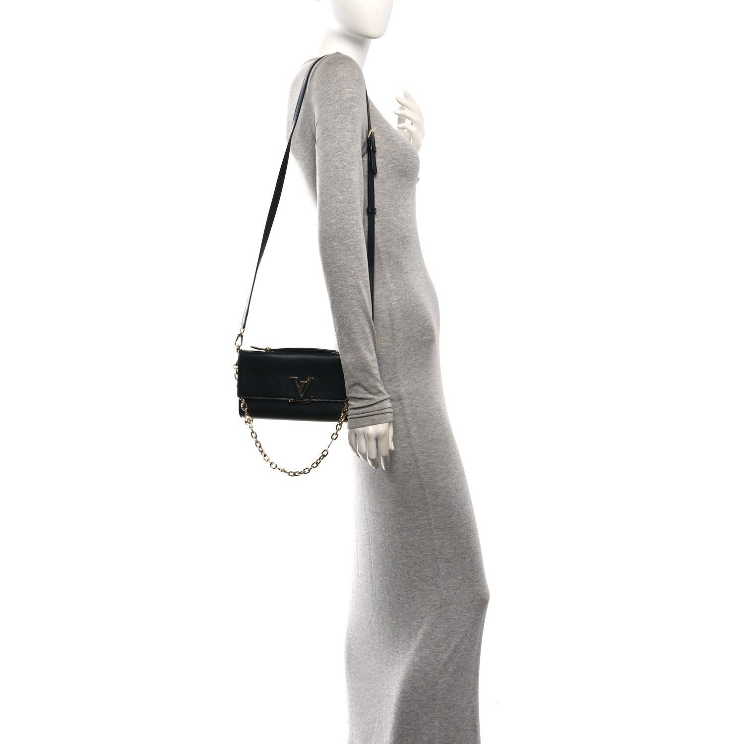 Calfskin LV Wallet On Chain Capucines Black £¨ Direct shipment via from wholesalehk.shop