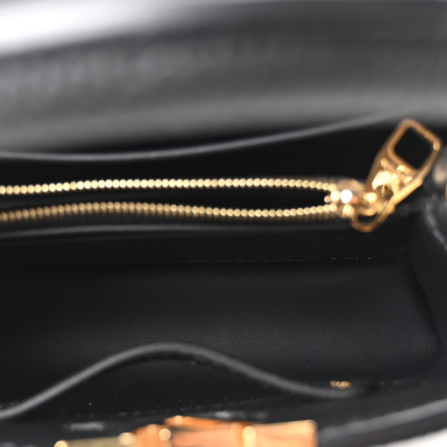 Taurillon Mini Capucines Black £¨ Direct shipment via from wholesalehk.shop