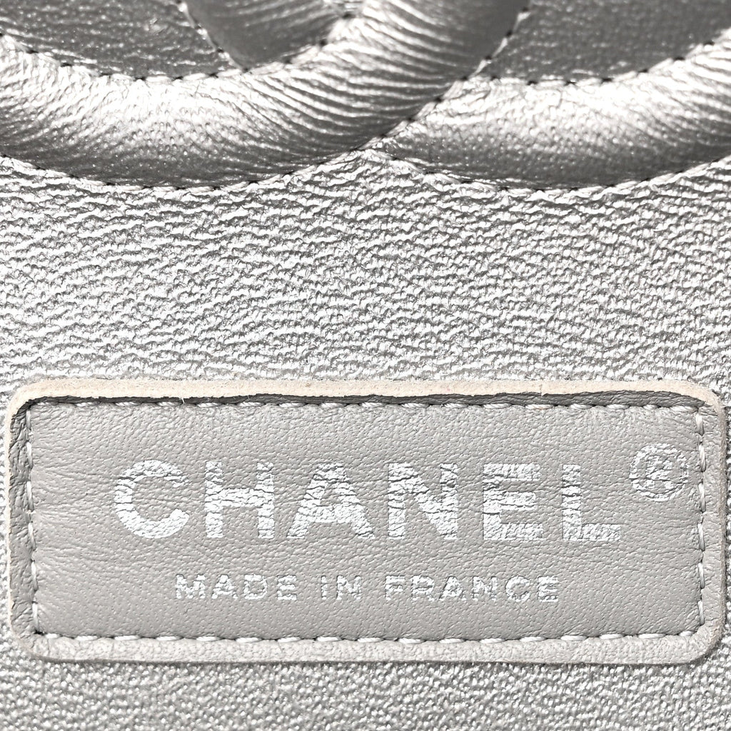 Metallic Caviar Quilted Medium Double Flap Silvery wholesalehk.shop