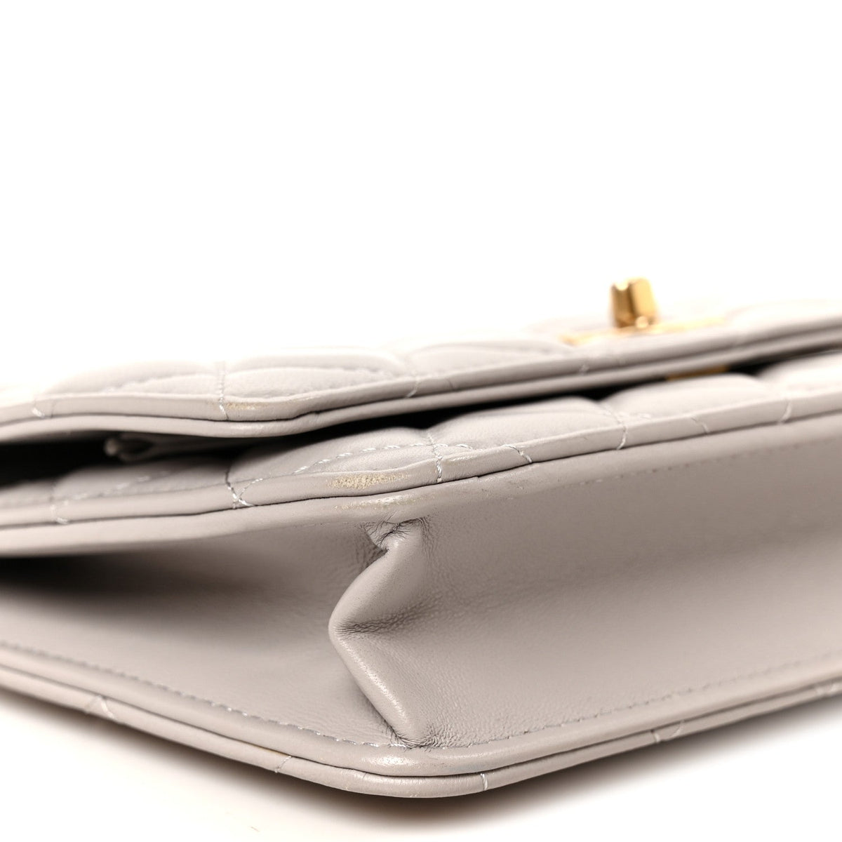 Lambskin Quilted CC Pearl Crush Wallet on Chain WOC Grey wholesalehk.shop