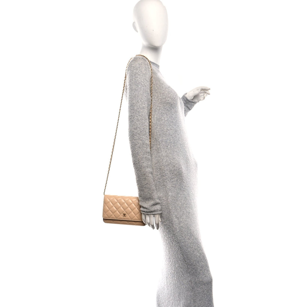 Caviar Quilted Wallet on Chain WOC Beige wholesalehk.shop