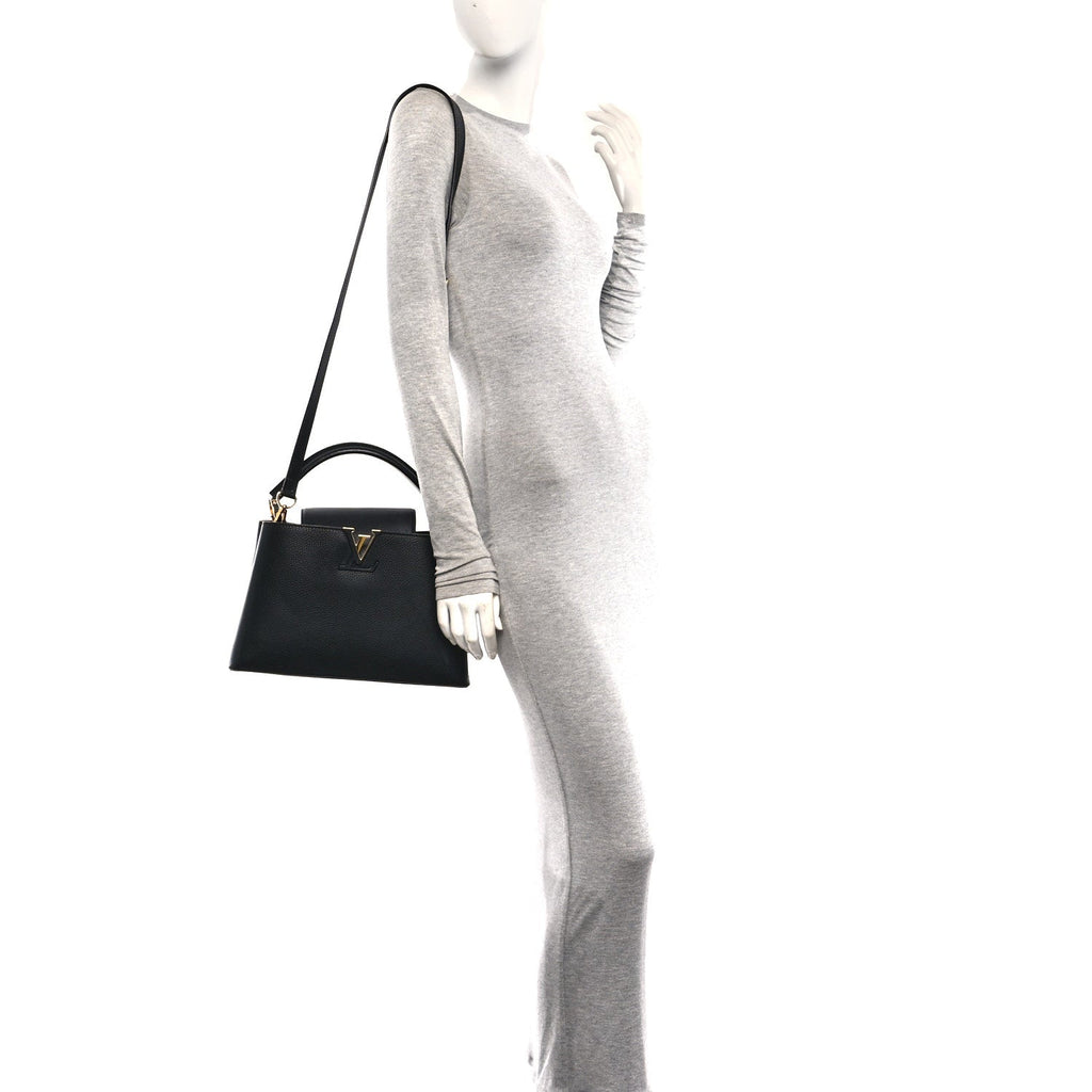 Taurillon Capucines PM Black £¨ Direct shipment via from wholesalehk.shop