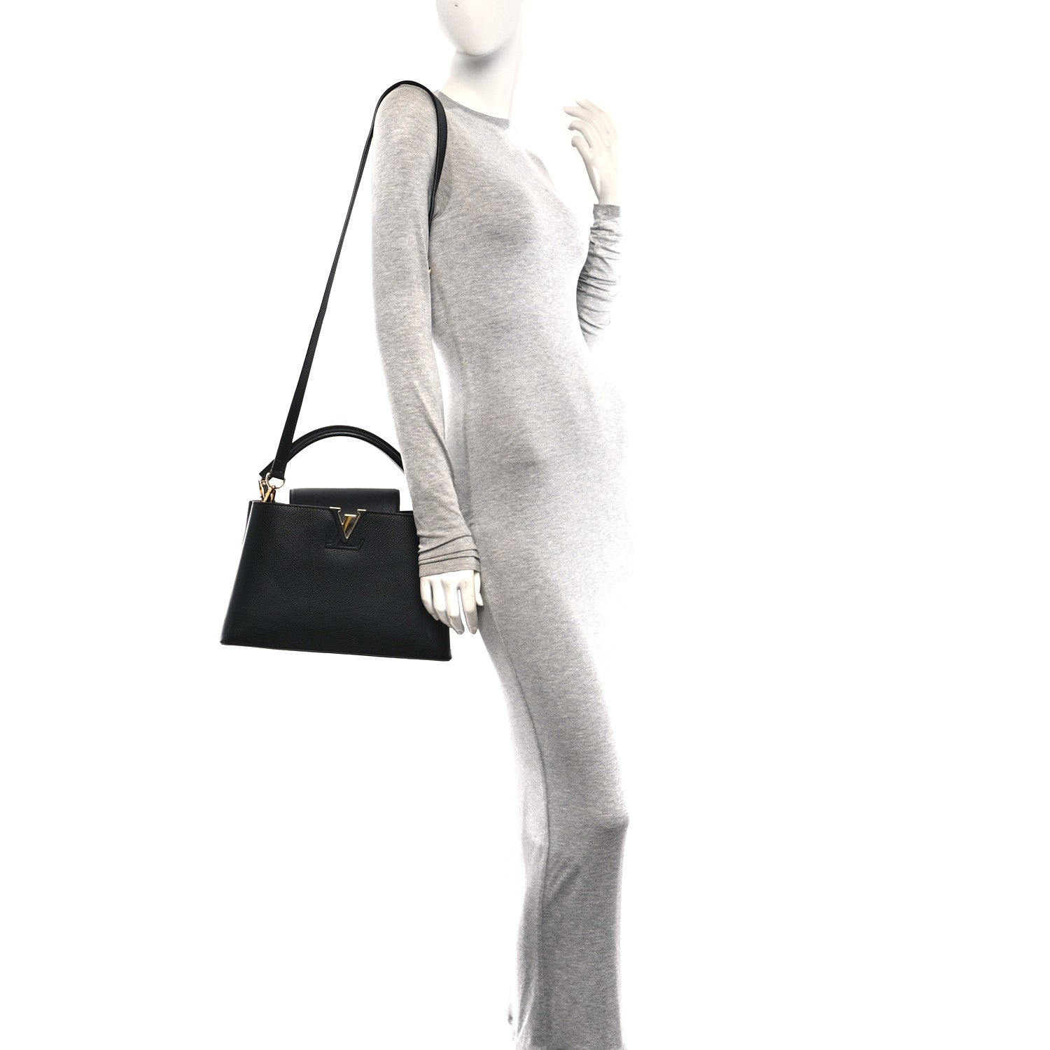 Taurillon Capucines PM Black £¨ Direct shipment via from wholesalehk.shop