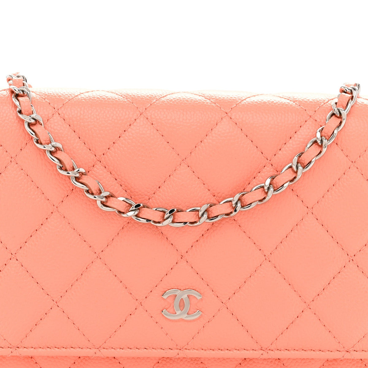 Caviar Quilted Wallet on Chain WOC Coral wholesalehk.shop