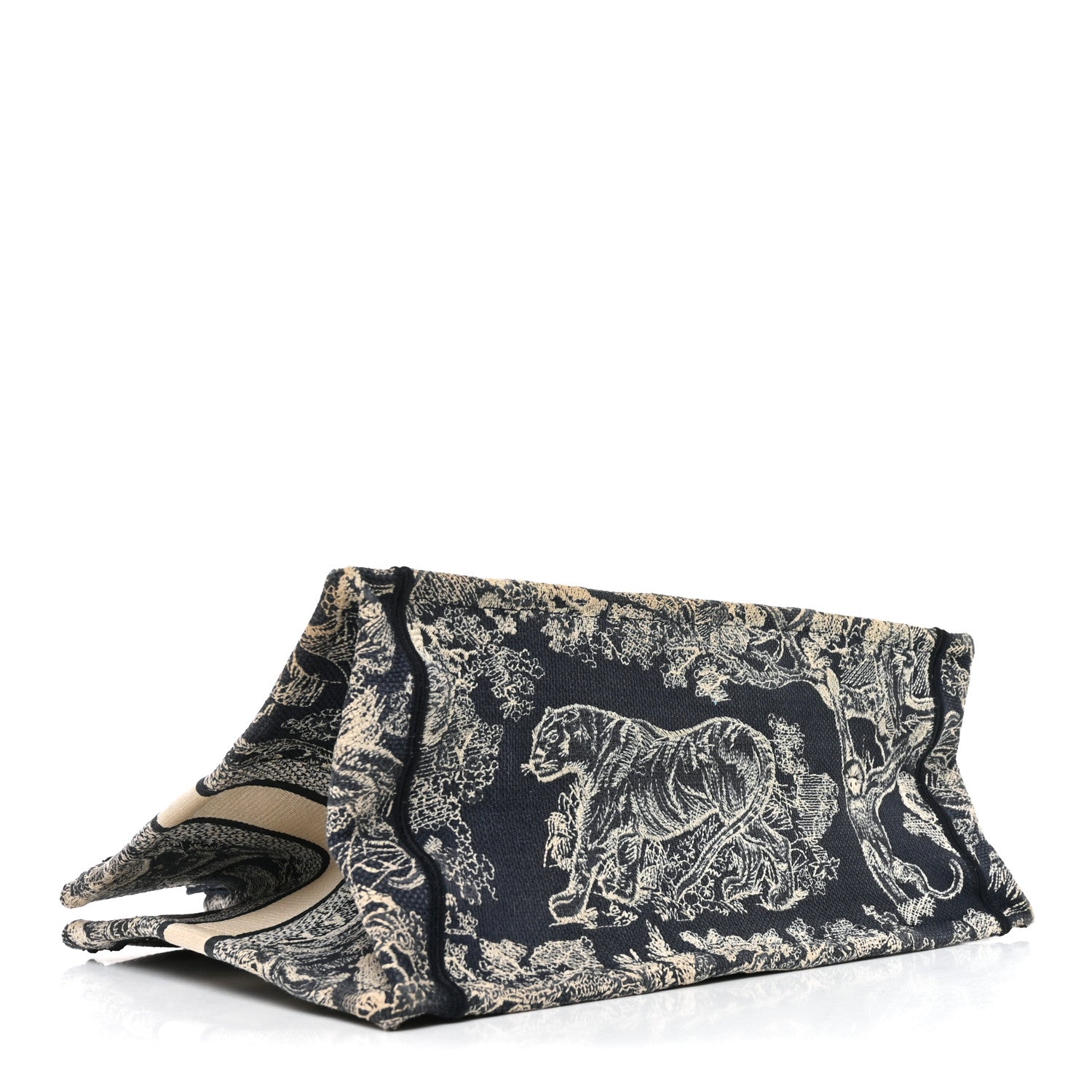 Canvas Embroidered Medium Toile De Jouy Reverse Book Tote Blue £¨ Direct shipment via from wholesalehk.shop