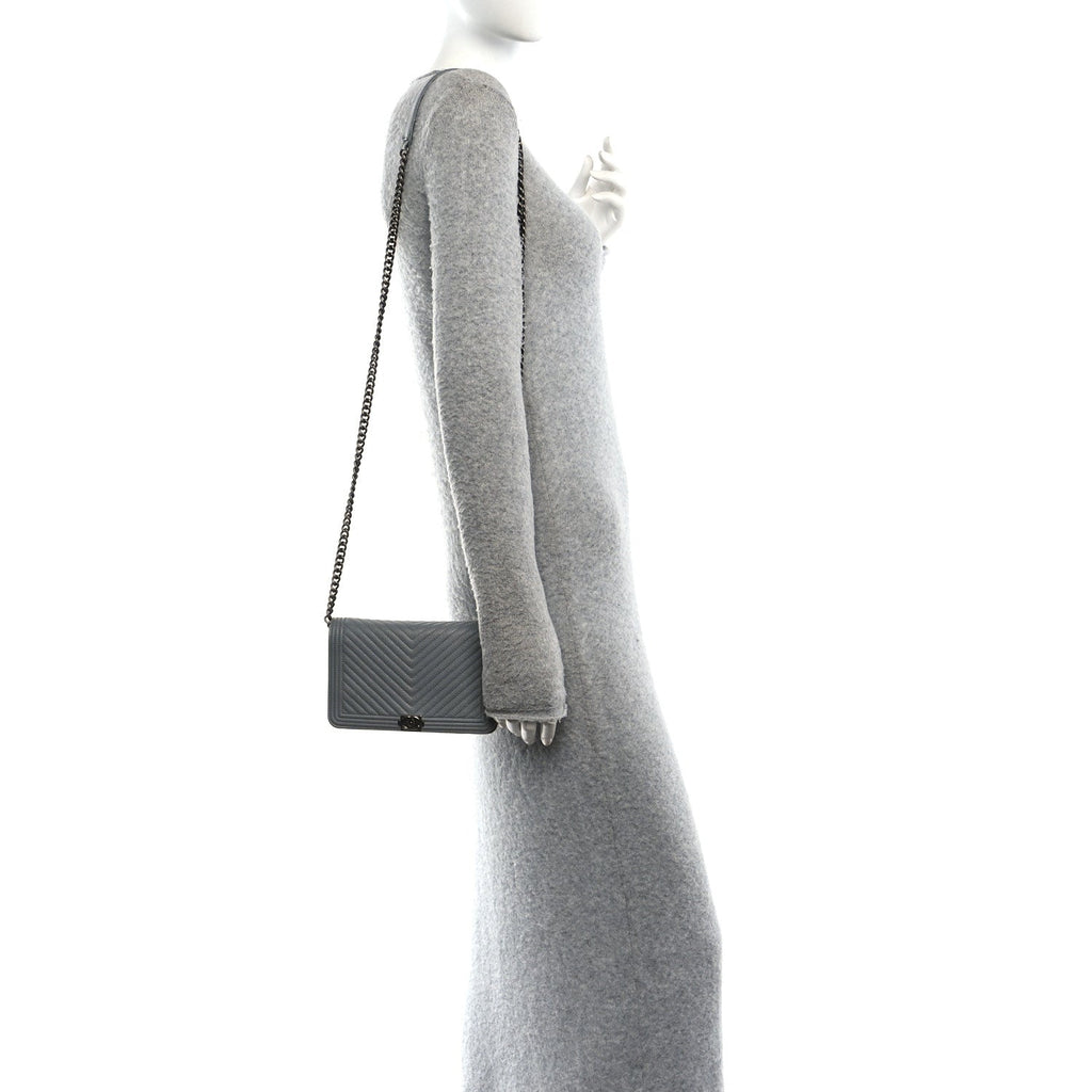 Caviar Chevron Quilted Boy Wallet On Chain WOC Grey wholesalehk.shop