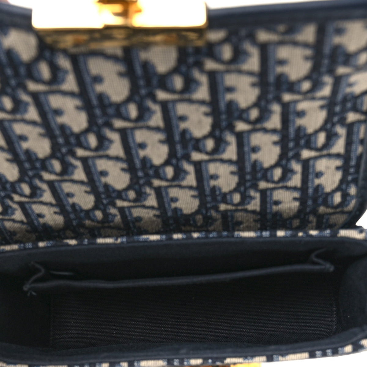 Oblique 30 Montaigne Box Bag Blue wholesalehk.shop