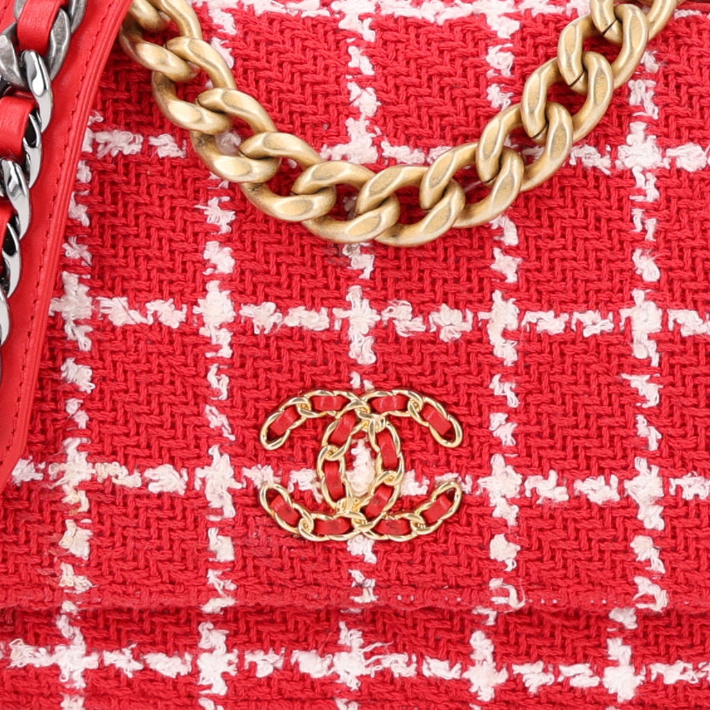 Tweed Quilted Chanel 19 Wallet On Chain WOC Red White wholesalehk.shop