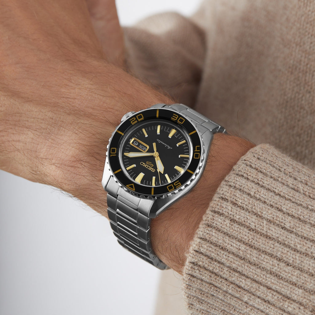 Seiko 5 Sport Automatic SKX Series Black Dial Silver Steel Strap Watch for Men - SRPK99K1 wholesalehk.shop
