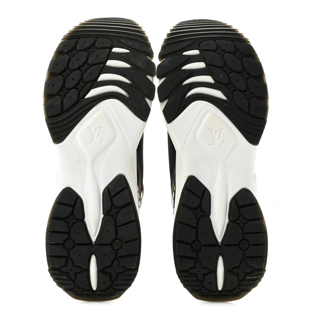 Monogram Calfskin Run 55 Sneakers 39 Black £¨ Direct shipment via from wholesalehk.shop