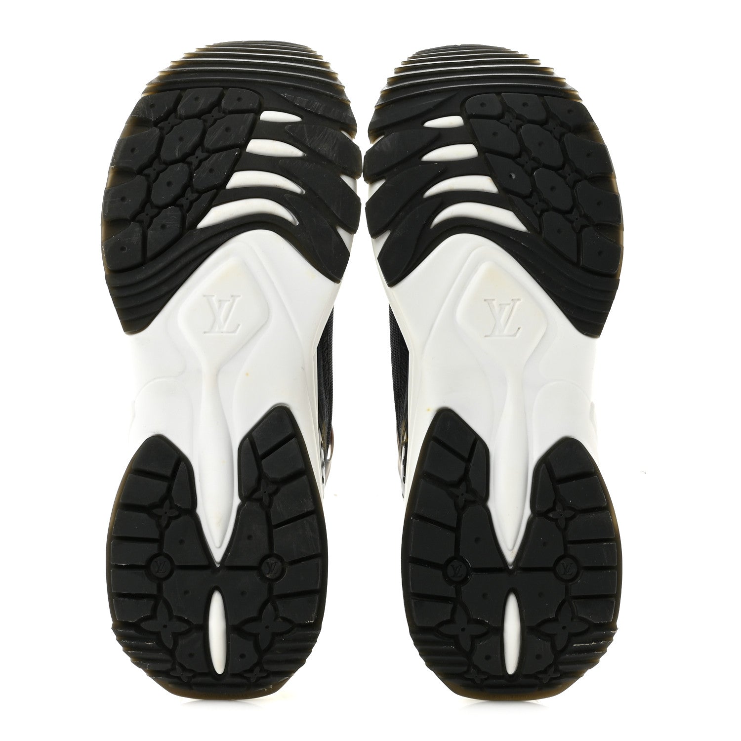 Monogram Calfskin Run 55 Sneakers 39 Black £¨ Direct shipment via from wholesalehk.shop