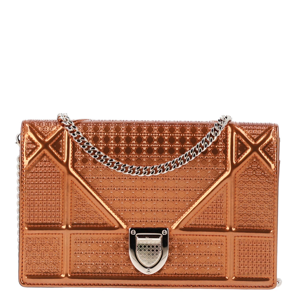Metallic Patent Micro-Cannage Diorama Wallet on Chain Pouch Orange ¡§ Direct shipment via from wholesalehk.shop