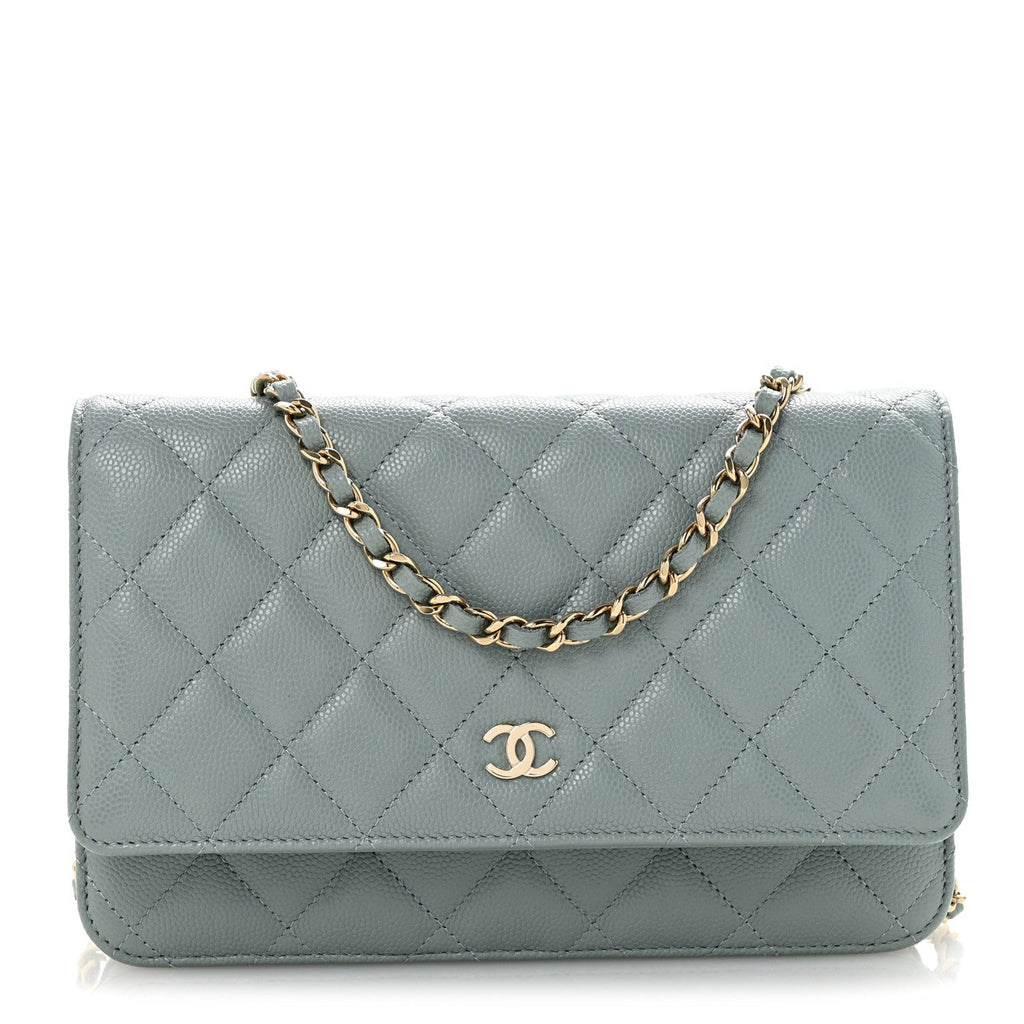 Caviar Quilted Wallet on Chain WOC Light Blue wholesalehk.shop