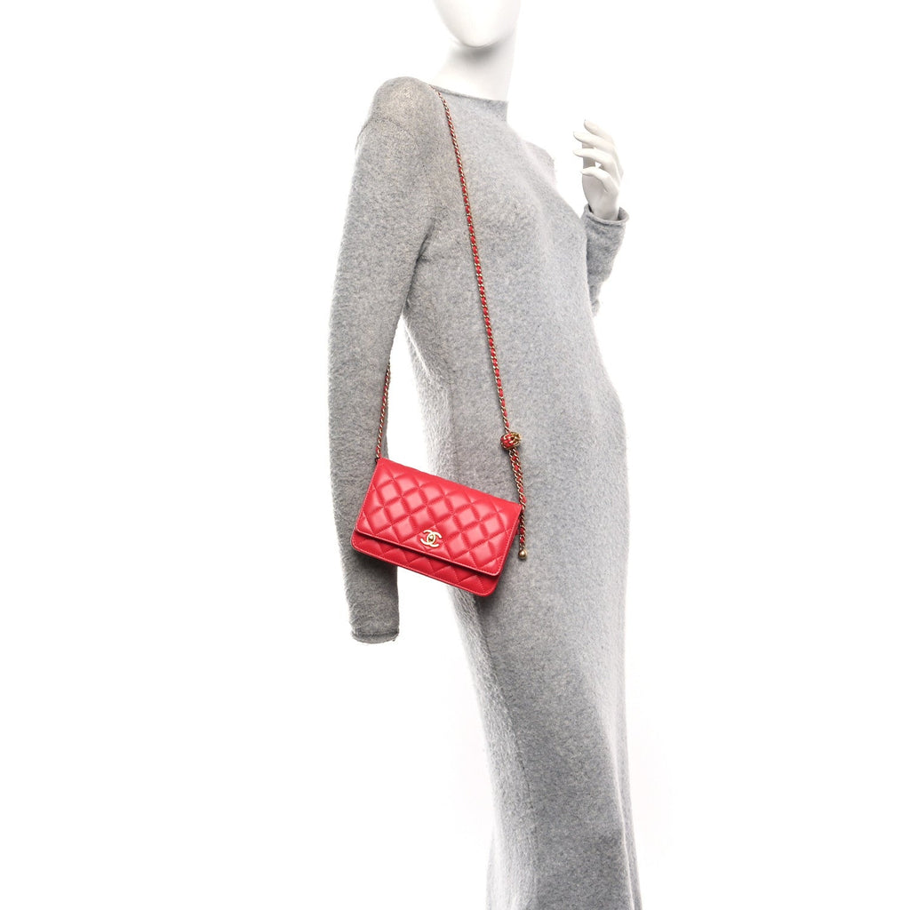 Lambskin Quilted CC Pearl Crush Wallet On Chain WOC  Red wholesalehk.shop