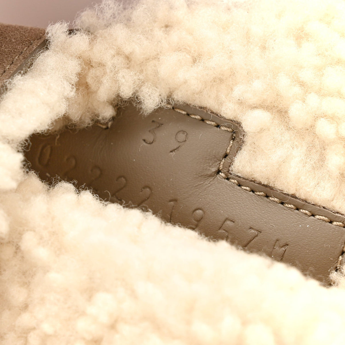 Suede Goatskin Woolskin Womens Chypre Sandals 39 Etoupe Ecru wholesalehk.shop