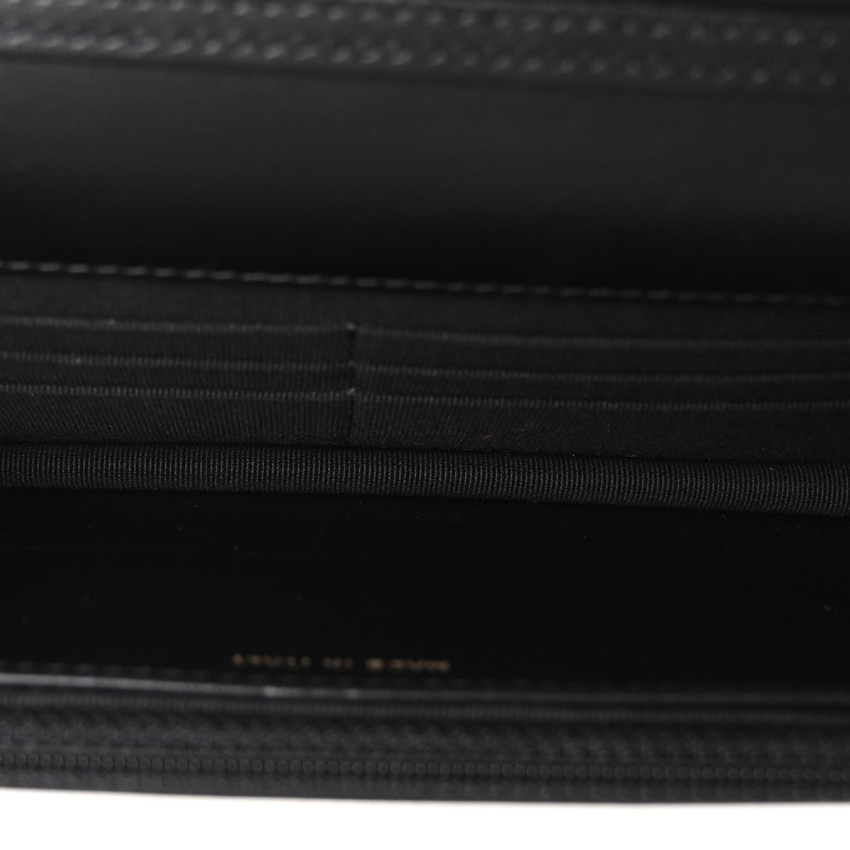 Calfskin Quilted Maxi Pearl Wallet On Chain WOC Black wholesalehk.shop