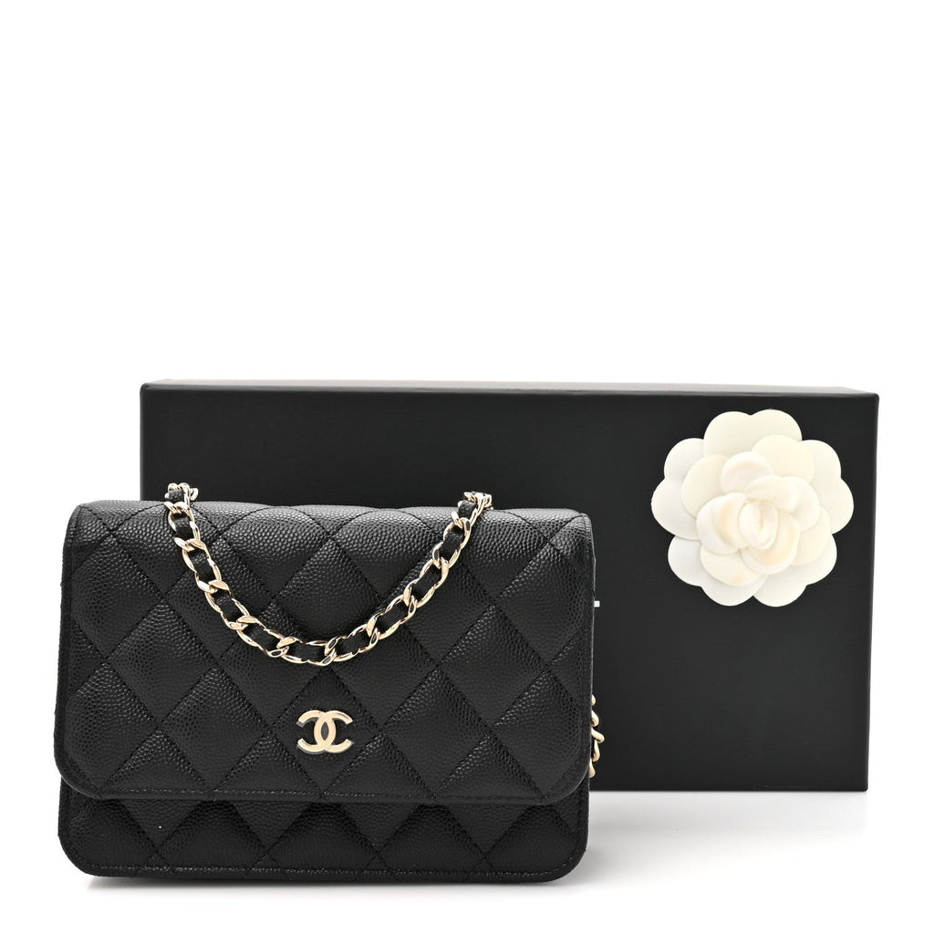 Caviar Quilted Mini Wallet On Chain WOC Black wholesalehk.shop
