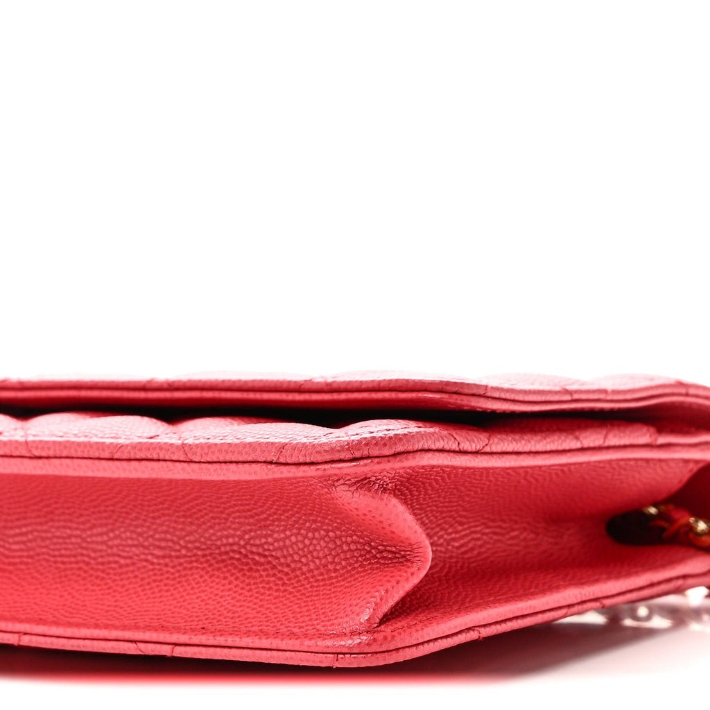 Caviar Quilted Wallet on Chain WOC Pink wholesalehk.shop